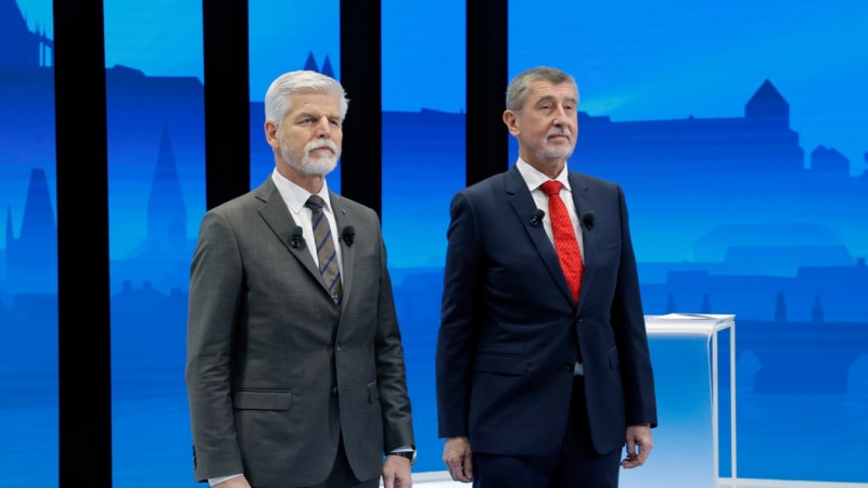 Jednání Babiše a Pavla o vládě: Řešit budou program, přijít může na Turka i obranu pro SPD