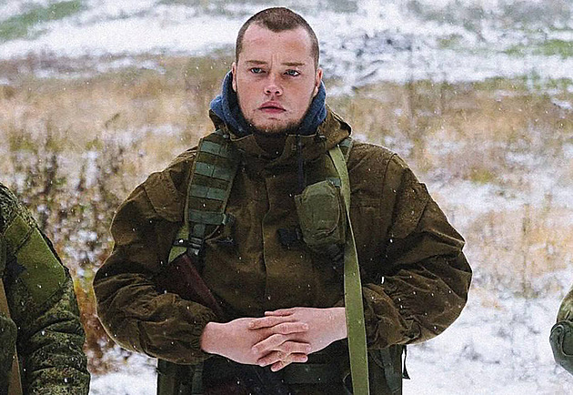Ruský neonacista vyhlásil soutěž. Nabízí kryptoměnu za snímky popravených Ukrajinců