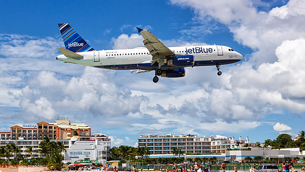 Většina z 6000 letadel Airbus A320 může po úpravě softwaru znovu do vzduchu