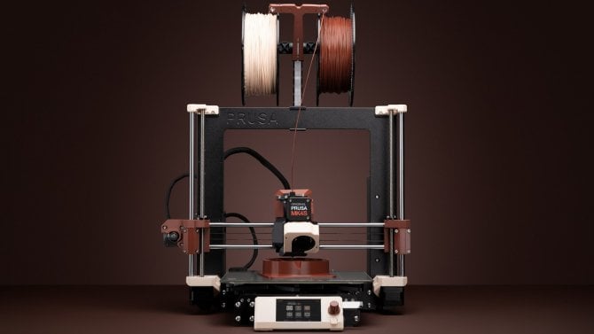 Průša spojil síly s Noctuou. Výsledkem jsou nové filamenty na míru tvořené vašemu počítači