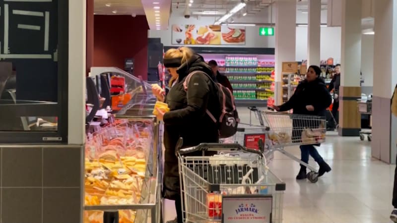 Nákupy v Polsku se stále vyplatí. Některé zboží je až o půlku levnější, pochvalují si Češi