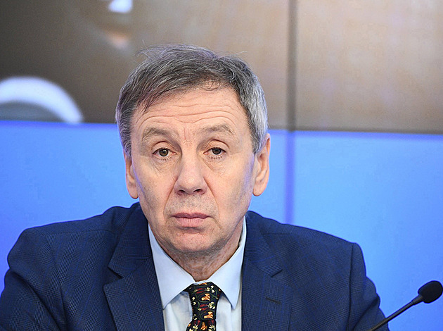 Vždyť podporuji válku! Putinův exporadce dostal pokutu, nepřihlásil se jako agent