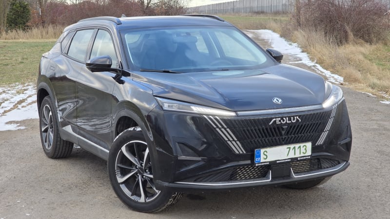 TEST: Bohatá výbava a nízká cena nestačí. Dongfeng Mage se potýká s nešvarem čínských aut