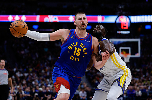 Denver otočil zápas NBA s Golden State, Jokič další triple double nepřidal