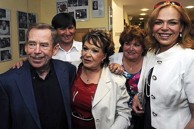 Zemřela sestra Jiřiny Bohdalové, herečka zrušila program