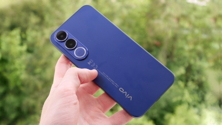 Vivo V70 FE stojí méně než 10 tisíc: pro těchto TOP 5 funkcí si jej zamilujete