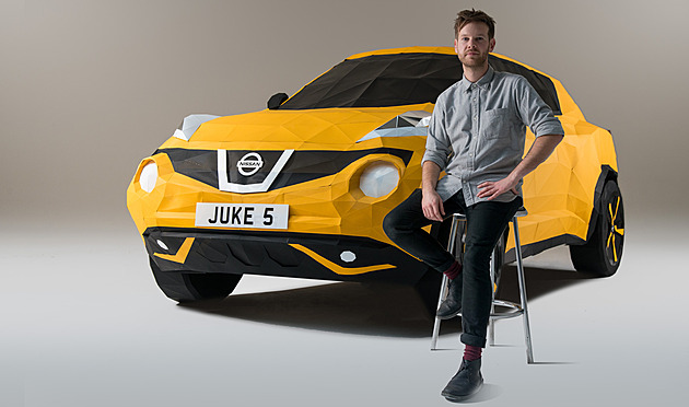 Auta z papíru? Kartonová Škoda či Lexus ukazují, jak využít krabice z e-shopu