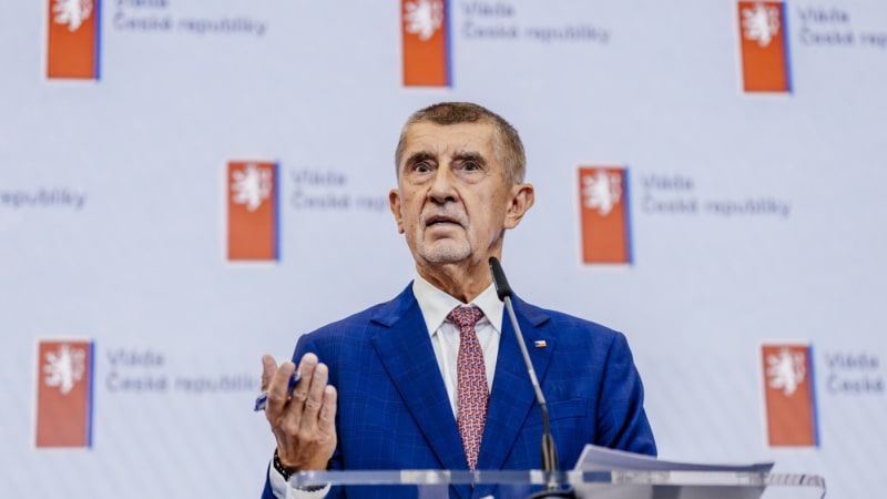 Babiš ke kompetenční žalobě: Když Pavel překročil ústavu, my ji nepodali. Připomněl Turka
