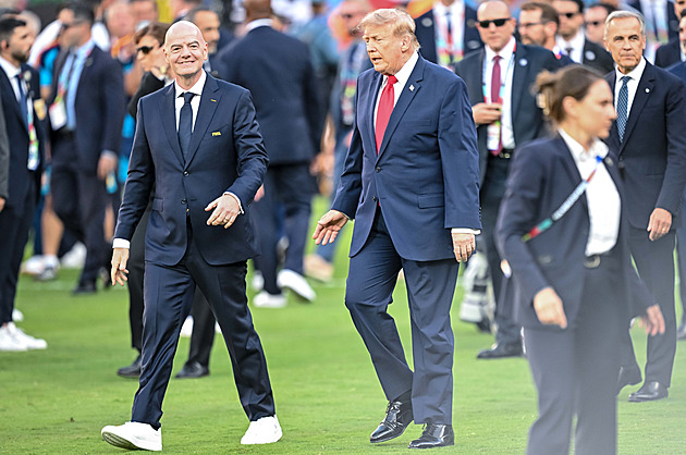 Infantino chce prý prodat podíl z MS investorům. UEFA vyšla s ostrou kritikou